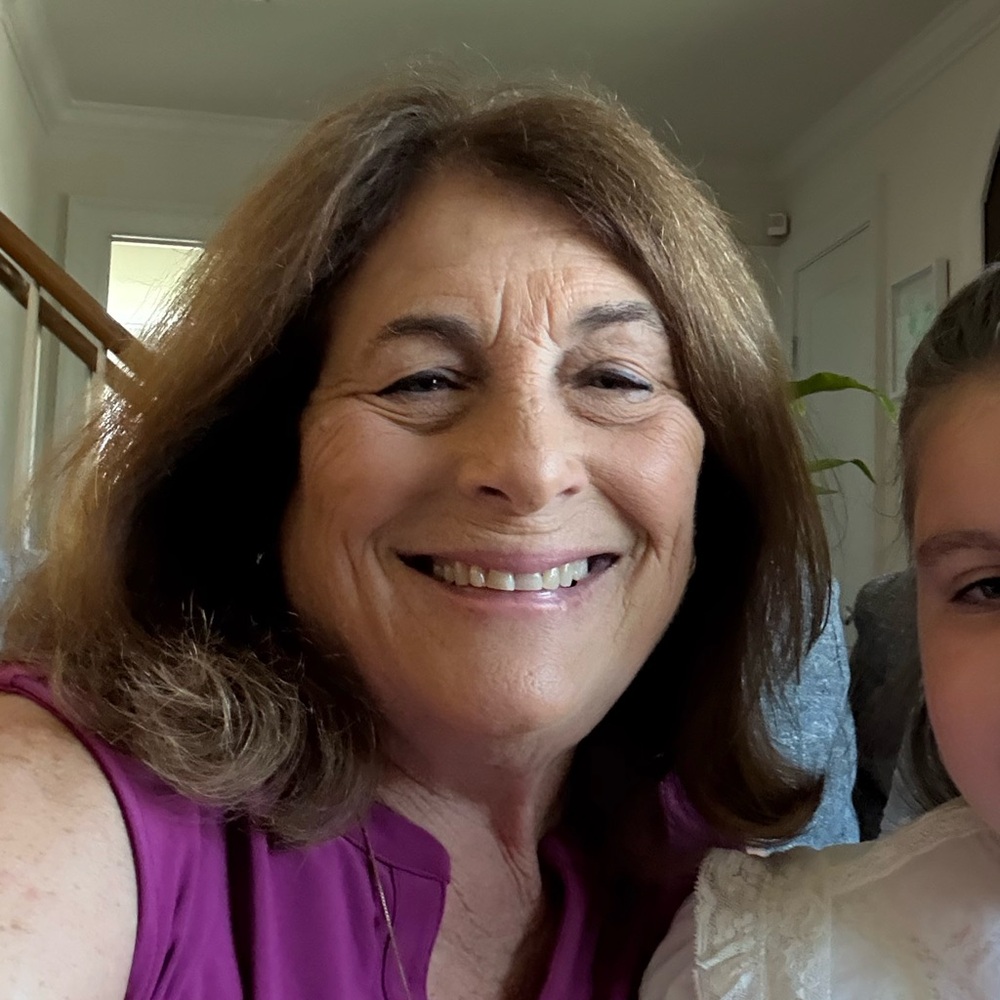 Meet your Posher, Emilie